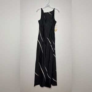 NWT Rouge à Levres Black‎ & White Formal Maxi Dress Sleeveless High Neck Size 12